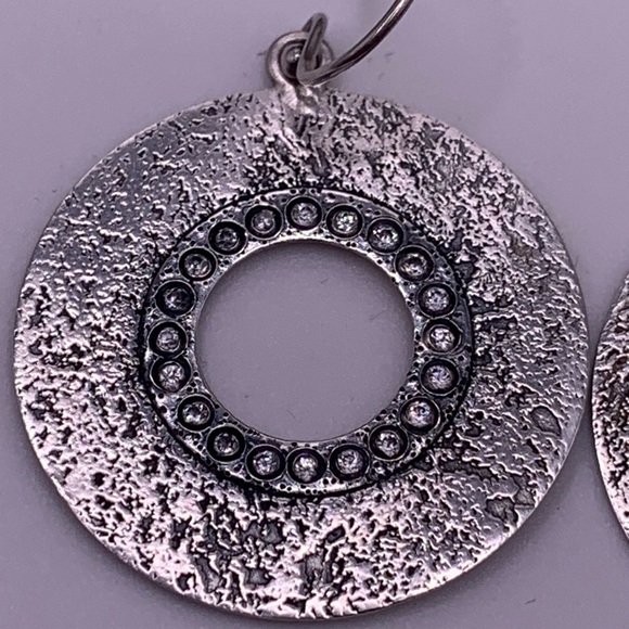Silpada Vintage Textured Oxidized Sterling & Cubic Zirconia Disc Earrings - Picture 14 of 15